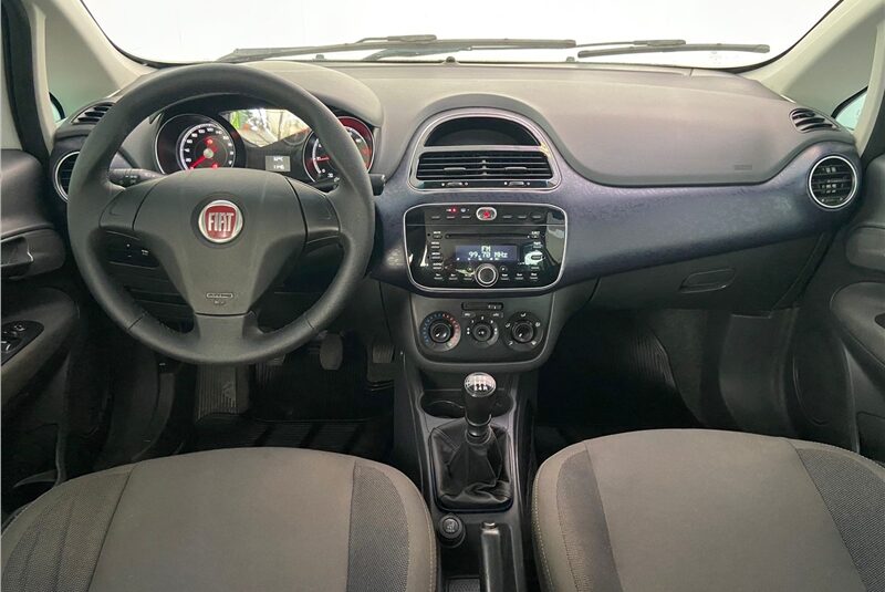 FIAT PUNTO 1.4 ATTRACTIVE 8V FLEX 4P MANUAL 2014