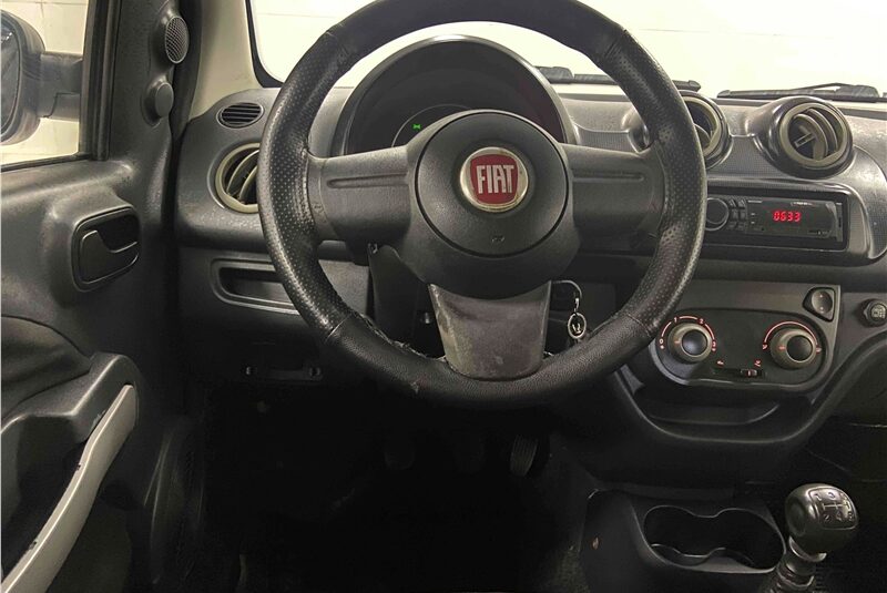 FIAT UNO 1.0 VIVACE 8V FLEX 2P MANUAL 2012