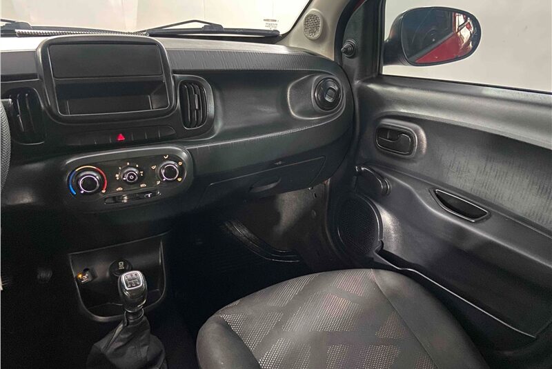 FIAT MOBI 1.0 8V EVO FLEX EASY ON MANUAL 2017