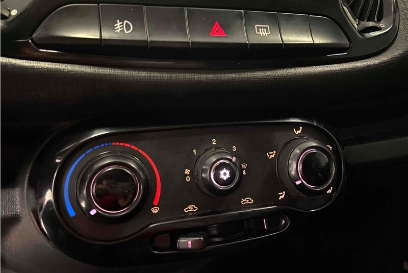FIAT UNO 1.0 EVO WAY 8V FLEX 4P MANUAL 2016