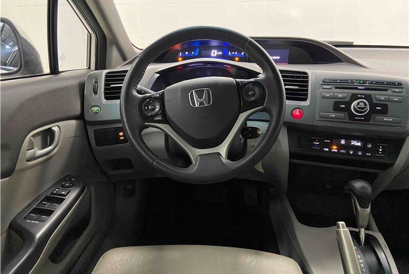 HONDA CIVIC 1.8 LXS 16V FLEX 4P AUTOMÁTICO 2016