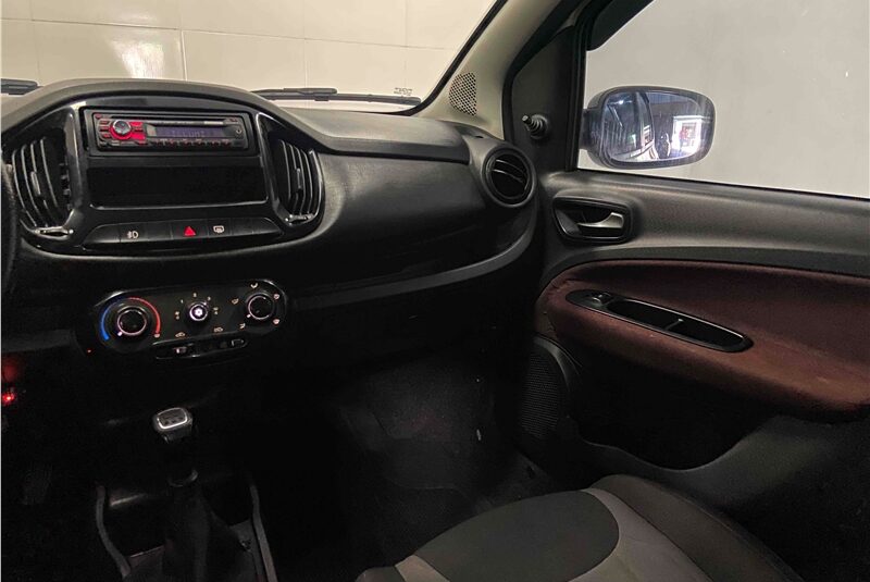FIAT UNO 1.0 EVO WAY 8V FLEX 4P MANUAL 2016