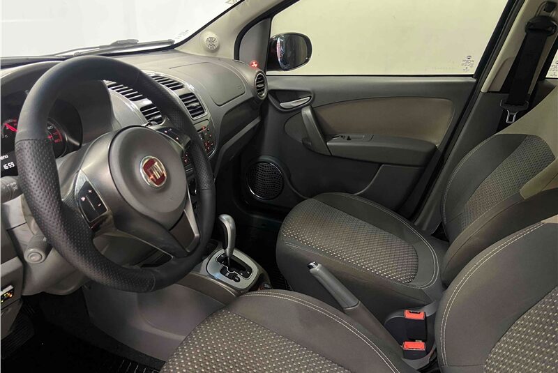 FIAT GRAND SIENA 1.6 MPI ESSENCE 16V FLEX 4P AUTOMATIZADO 2016