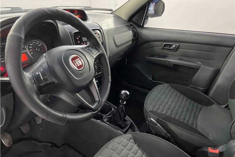 FIAT PALIO 1.8 MPI ADVENTURE WEEKEND 16V FLEX 4P MANUAL 2015