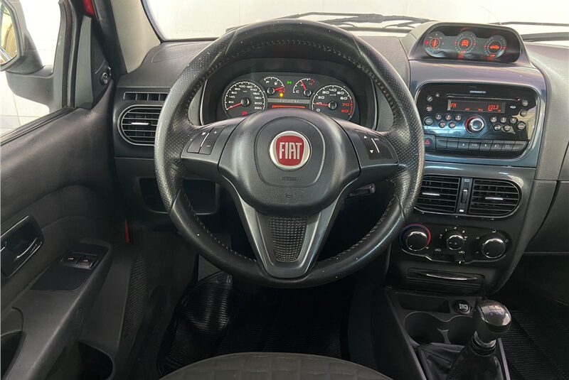 FIAT STRADA 1.8 MPI ADVENTURE CD 16V FLEX 3P MANUAL 2015