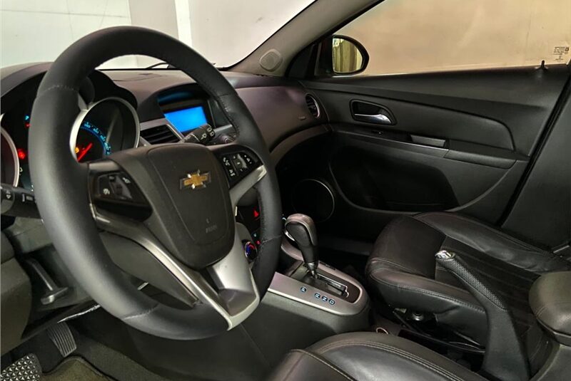 CHEVROLET CRUZE 1.8 LT 16V FLEX 4P AUTOMÁTICO