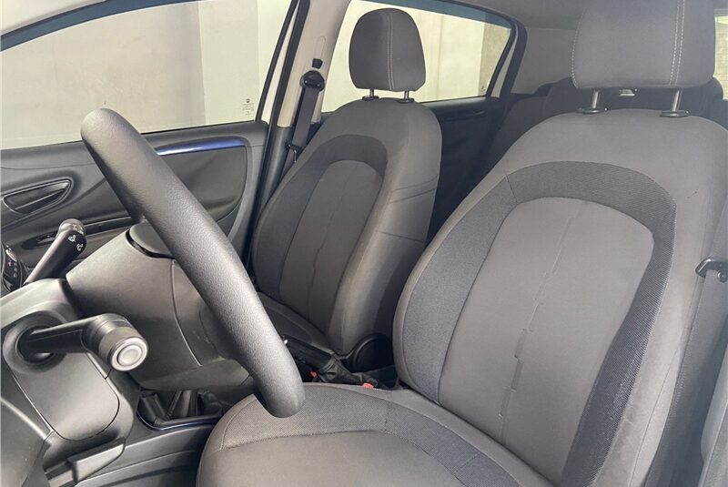 FIAT PUNTO 1.4 ATTRACTIVE 8V FLEX 4P MANUAL 2014