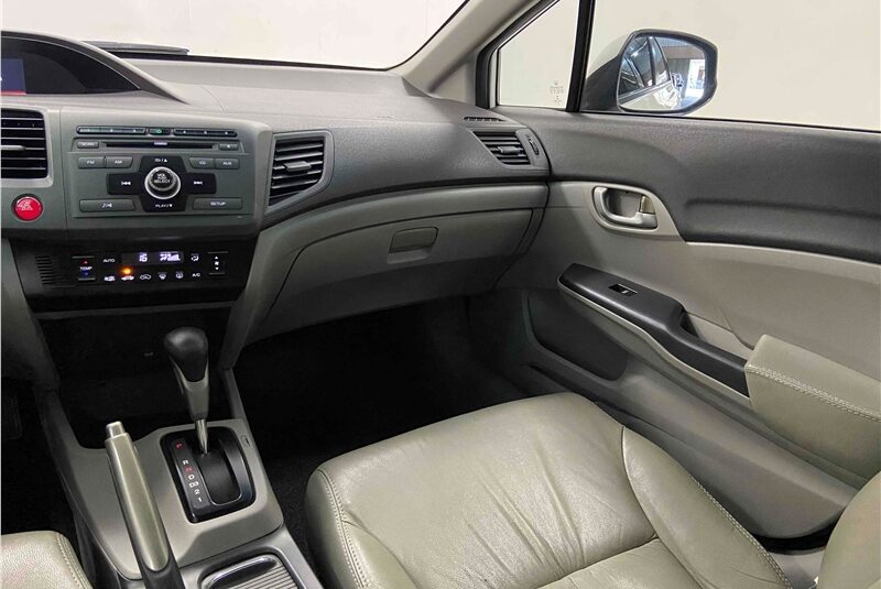 HONDA CIVIC 1.8 LXS 16V FLEX 4P AUTOMÁTICO 2016