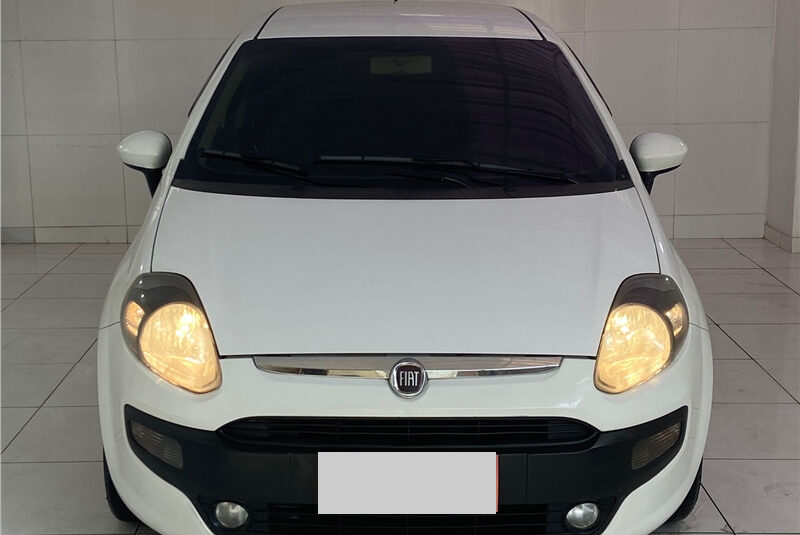 FIAT PUNTO 1.4 ATTRACTIVE 8V FLEX 4P MANUAL 2014