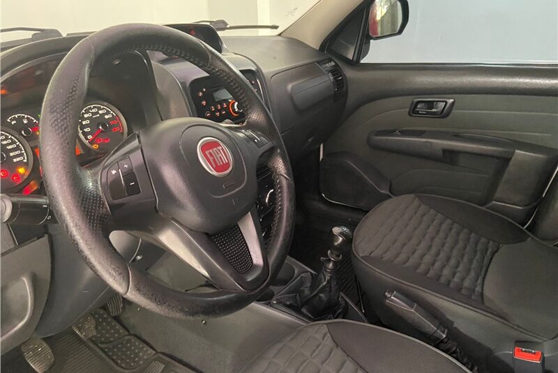 FIAT PALIO 1.8 MPI ADVENTURE WEEKEND 16V FLEX 4P MANUAL 2019