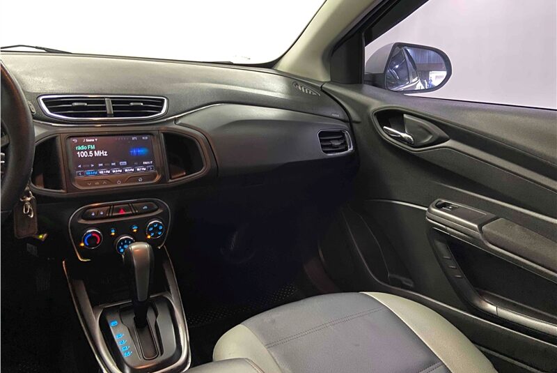 CHEVROLET ONIX 1.4 MPFI LTZ 8V FLEX 4P AUTOMÁTICO