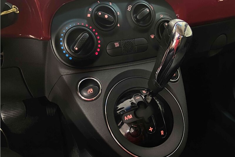 FIAT 500 1.4 CULT 8V FLEX 2P AUTOMATIZADO 2012