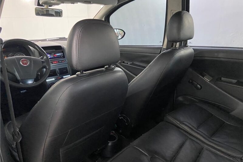 FIAT IDEA 1.6 MPI ESSENCE 16V FLEX 4P MANUAL 2012