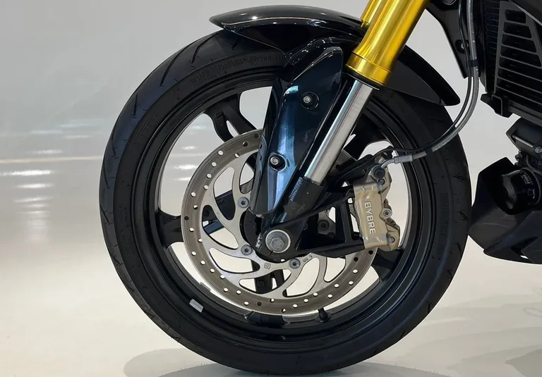 BMW Motos G 310