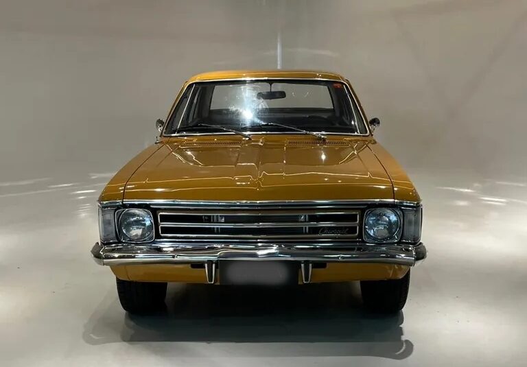 Chevrolet OPALA SEDAN 4.1