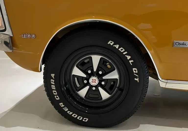 Chevrolet OPALA SEDAN 4.1