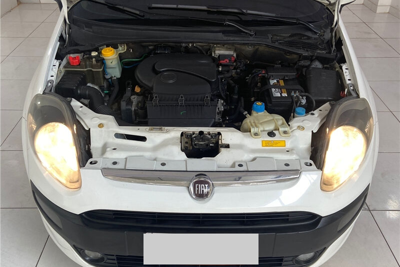 FIAT PUNTO 1.4 ATTRACTIVE 8V FLEX 4P MANUAL 2014