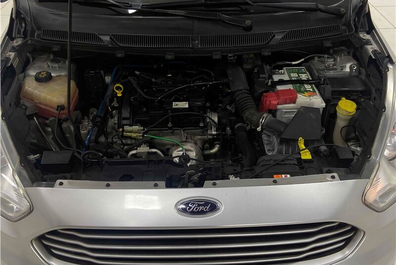 FORD KA SEDAN 1.0 SE PLUS 12V FLEX 4P MANUAL 2017