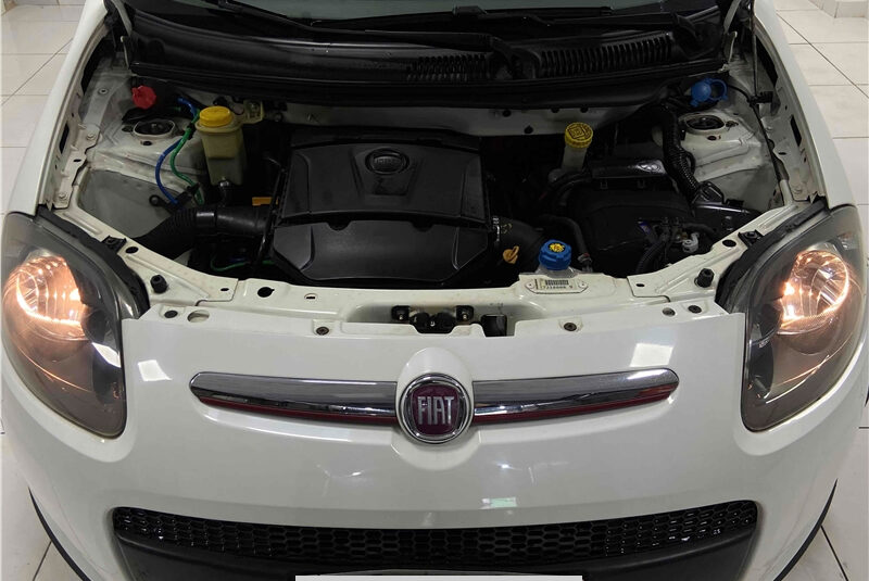 FIAT PALIO 1.6 MPI SPORTING 16V FLEX 4P AUTOMÁTICO 2014
